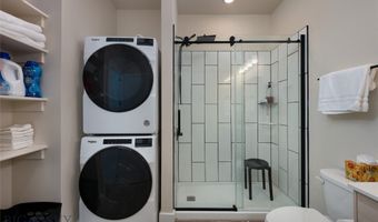 2352 Vaquero Pkwy 205, Bozeman, MT 59718