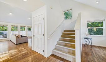 2700 Meadow Creek Way, Arcata, CA 95521