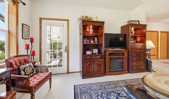 965 Golden Aspen Pl, Ashland, OR 97520