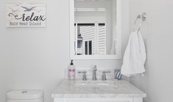 21 Cape Fear Trl, Bald Head Island, NC 28461