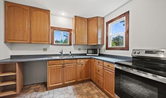 30 Munroe St, Bangor, ME 04401
