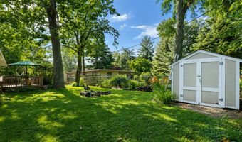 3412 Ontario St, Ames, IA 50014