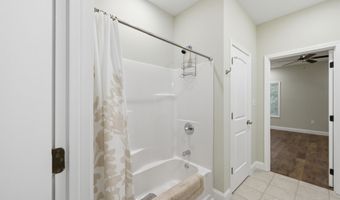 22125 Driftwood Ln, Abingdon, VA 24211