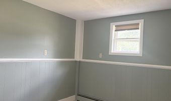 52 Forest Ave, Augusta, ME 04330