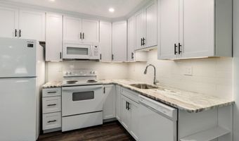 109 Schooner Ave, Barnegat, NJ 08005