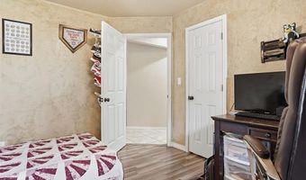 319 Cameron Dr, Altus, OK 73521