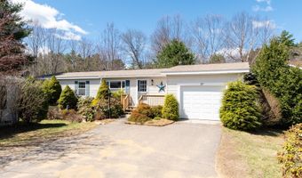 37 Magnolia Ln, Belmont, NH 03220