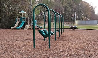 141 Madison Pl, Adairsville, GA 30103