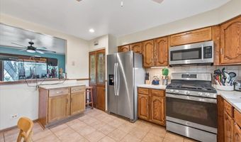 539 W Rose Ave, Addison, IL 60101