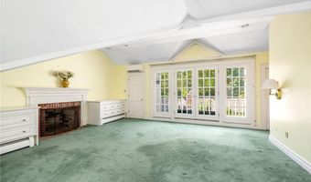 97 Harrison Ave P1, Newport, RI 02840