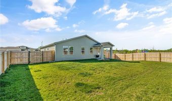 1592 Grayhawk Dr, Basehor, KS 66007