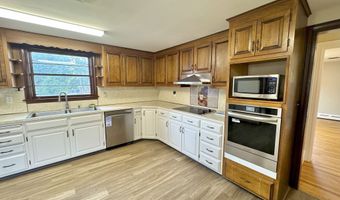 160 Wolcott St, Bristol, CT 06010