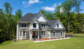 81 Nelson Dr, Burlington, CT 06013