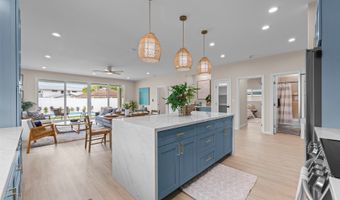 240 Kalama St, Kailua, HI 96734
