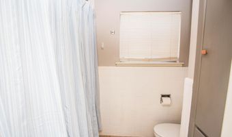 812 1st St, Abernathy, TX 79311