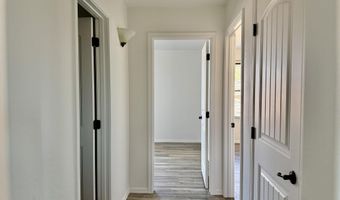 3340 S SUNLAND Dr, Chandler, AZ 85248