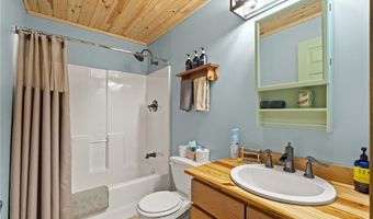 3320 N Bluff Rd, Birdseye, IN 47513