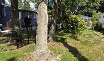 107 Redwood Dr, Barnegat, NJ 08005