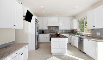 17846 Palora St, Encino, CA 91316