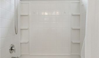 14 Griffin Rd, Allenhurst, GA 31301