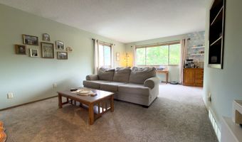 1115 NE 15th Ave, Aberdeen, SD 57401