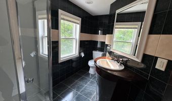 4 Clayton Ave, Adelphia, NJ 07710