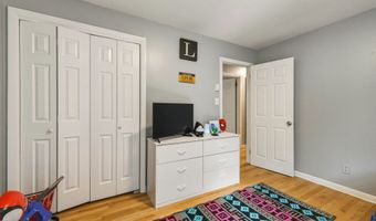 475 Birch St, Bristol, CT 06010