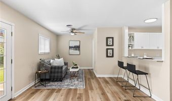 6334 Hurstgreen Ln, Affton, MO 63123