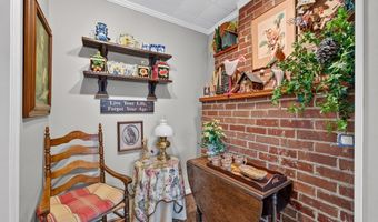 12 Dyal St, Baxley, GA 31513