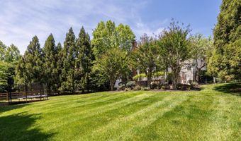 24165 SPRING MEADOW Cir, Aldie, VA 20105