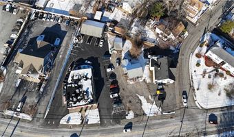 149 Front St, Lincoln, RI 02865