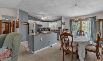 15 Driftwood Dr, Coventry, RI 02816