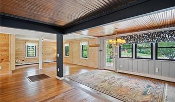 158 Ten Rod Rd, Exeter, RI 02822