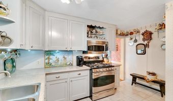 200 WALNUT Ln, Ambler, PA 19002