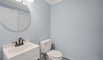 260 Woodville Alton Rd, Hopkinton, RI 02832