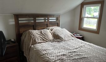 906 Linn St, Atlantic, IA 50022