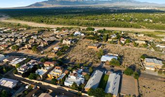 3723 Alamogordo Dr NW, Albuquerque, NM 87120