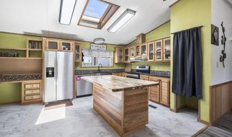 64960 Hunnell Rd, Bend, OR 97703