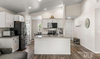 13584 Leppert St, Caldwell, ID 83607