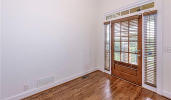 105 Stonewood Trl, Ball Ground, GA 30107