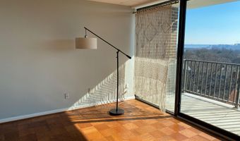 1510 12TH St N Ph5, Arlington, VA 22209
