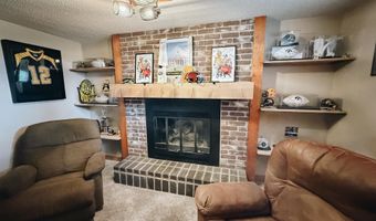 508 3rd Ave, Alton, IA 51003