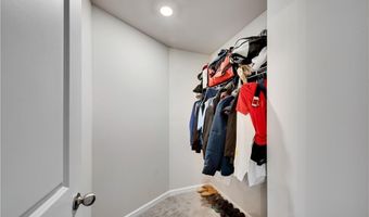 582 Eagles Nest Cir, Auburn, GA 30011