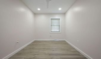 20 HICKORY Ln, Dover, DE 19904