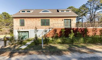 50 Bay View Ave, Amagansett, NY 11930