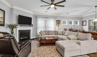973 Deepwood Ct, Boiling Springs, SC 29316