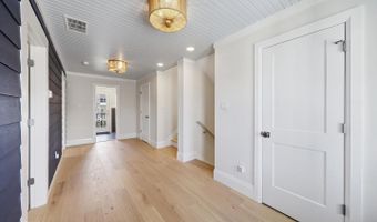 247 PINE Dr, Bayville, NJ 08721