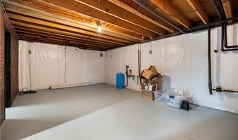 13795 Overcrest St NE, Alliance, OH 44601