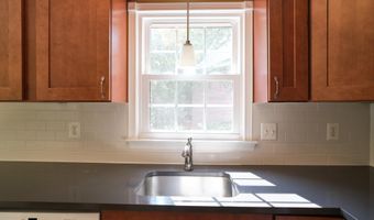 3816 USHER Ct, Alexandria, VA 22304