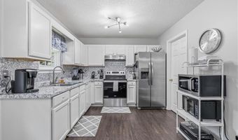 9 Princeton Place Dr, Adairsville, GA 30103